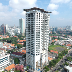 THE 100 RESIDENCE