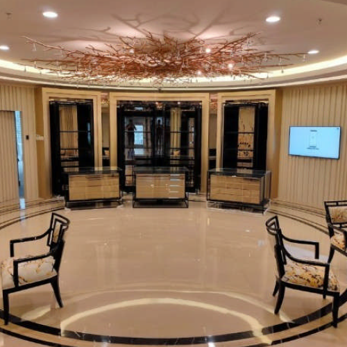 EIFFEL TOWER <br> (FITTING OUT OFFICE)